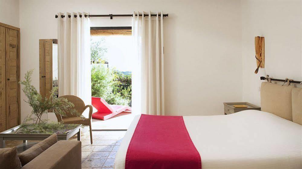 Hotel Les Bergeries De Palombaggia Porto Vecchio Exterior foto